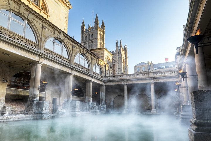 City walk & Roman Baths entry — supplier photograph